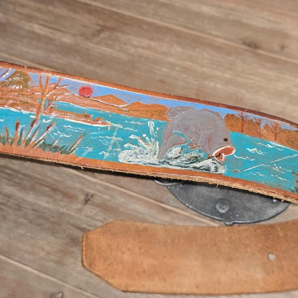 Vintage 1977 Bergamot Brass Works Bass Fishing Belt Hand Painted Leather USA